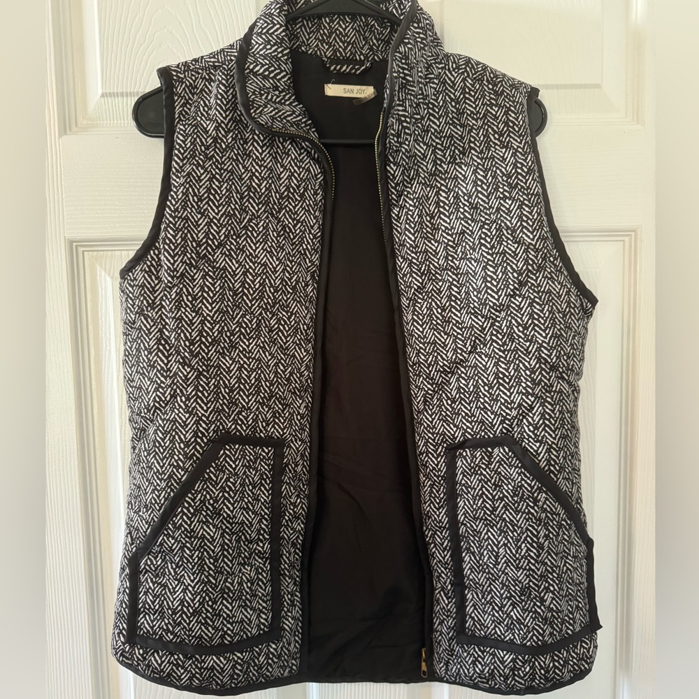 Black and white vest